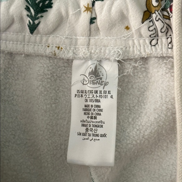 Disney XL Christmas hoodie zip up and sweat pants  - worn once - Picture 7 of 7